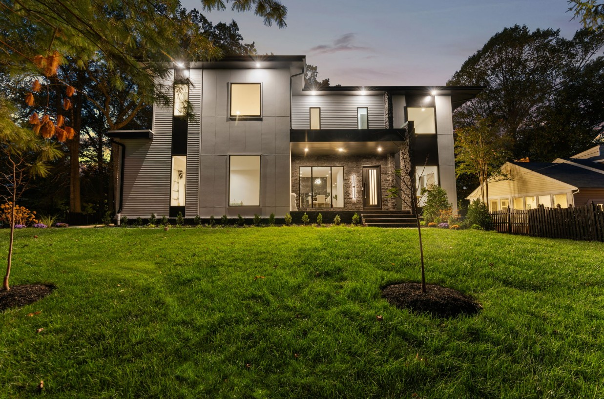 Danforth Front Elevation 4
