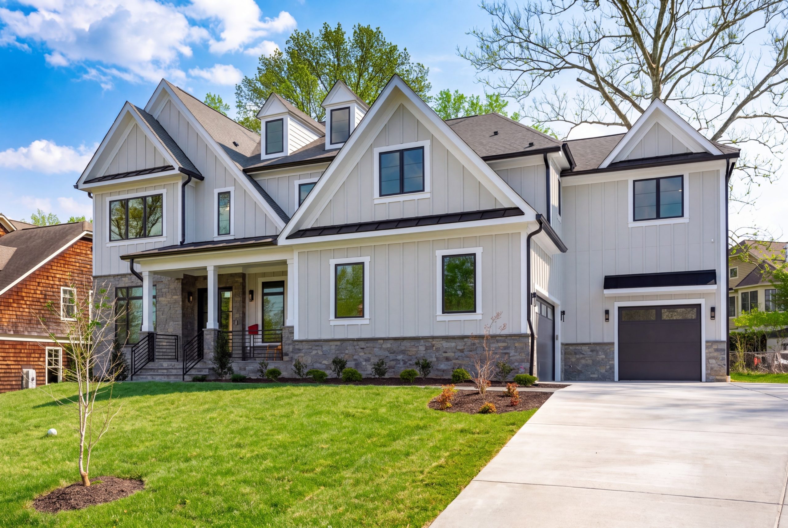 04_Exterior_Front_1