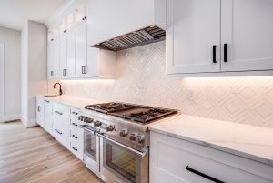 16_Main_Floor_Kitchen_3