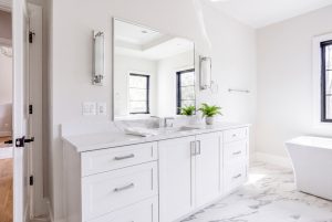 25_Second_Floor_Master_Bathroom_4