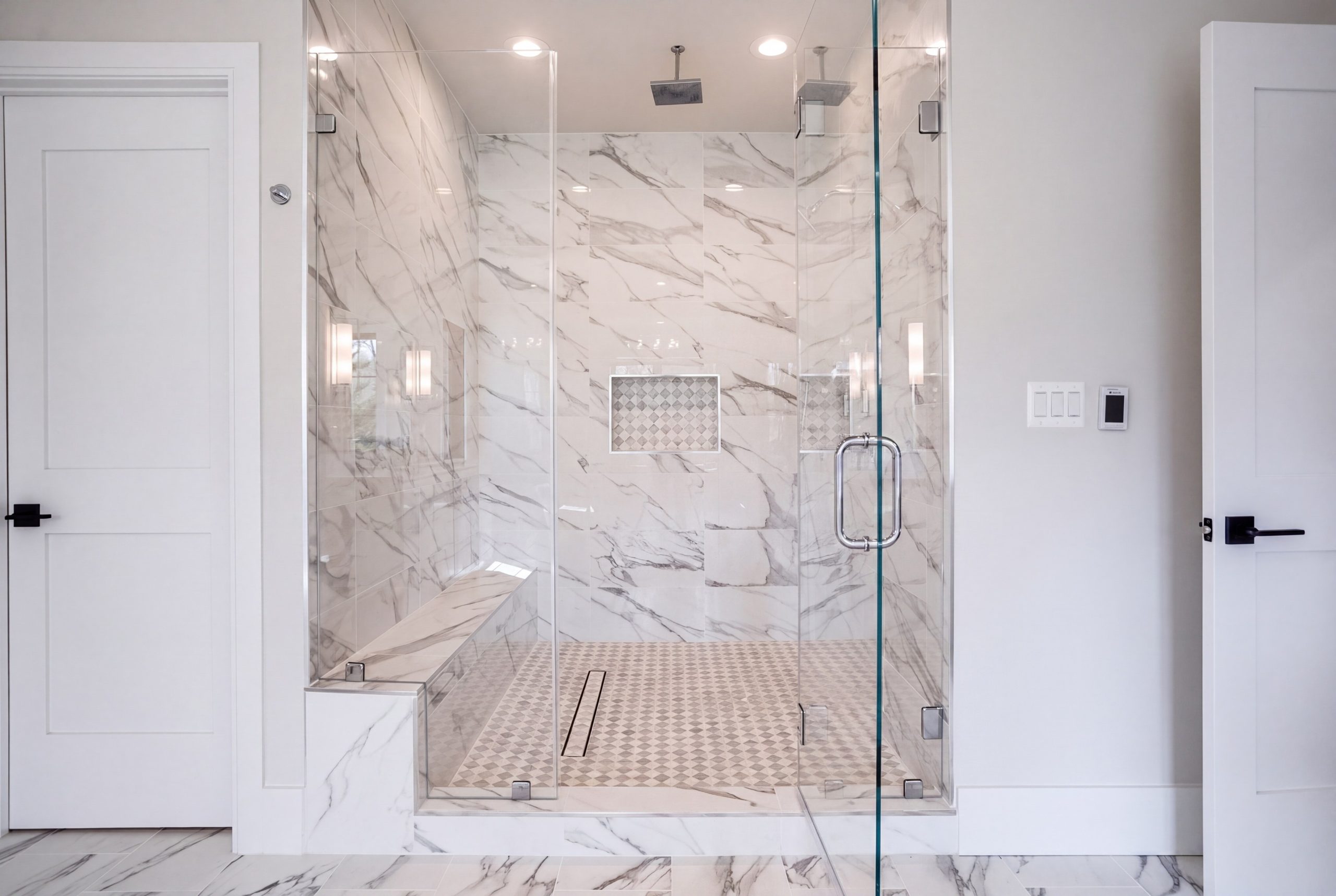 26_Second_Floor_Master_Shower