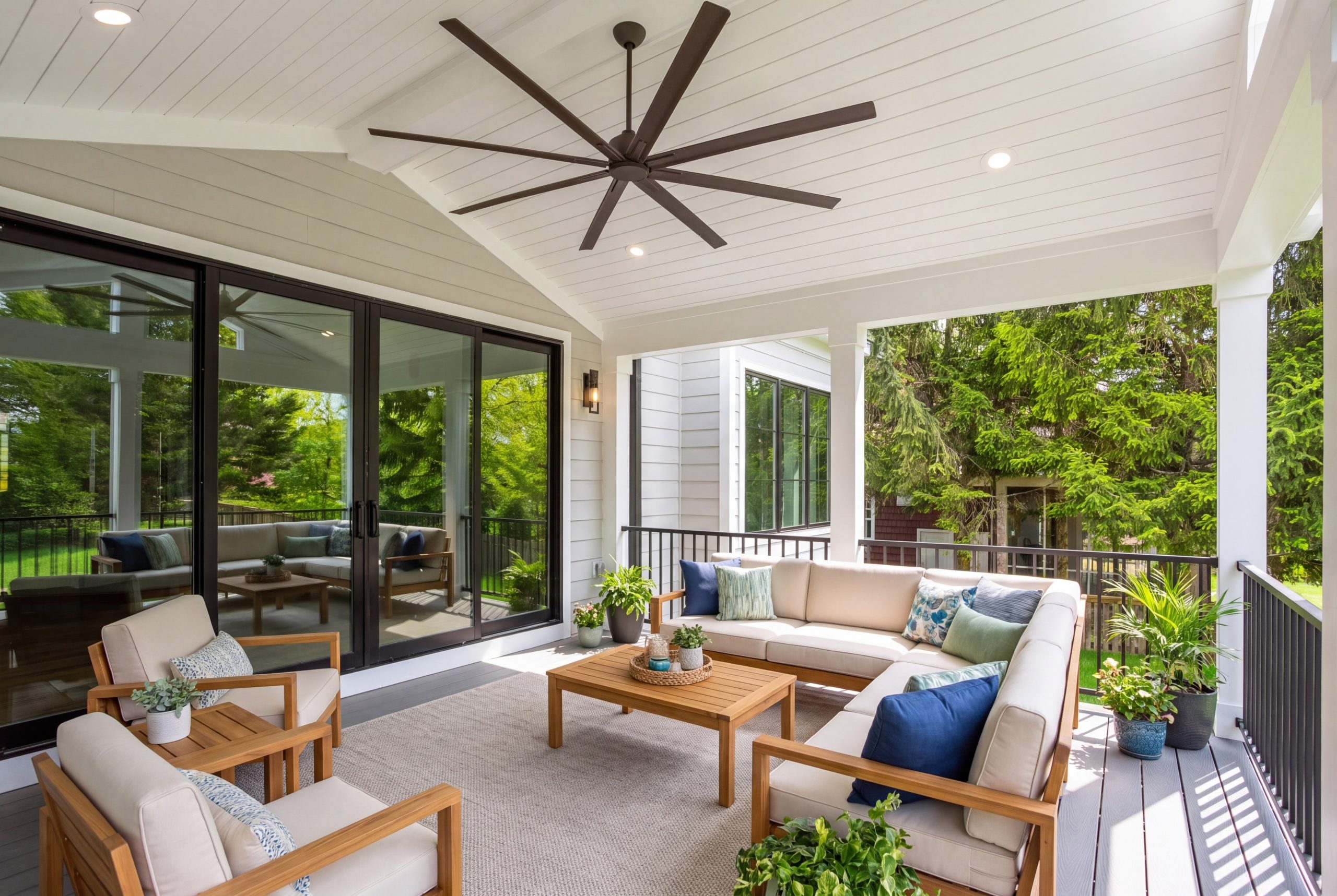 37_Exterior_Rear_Covered_Porch