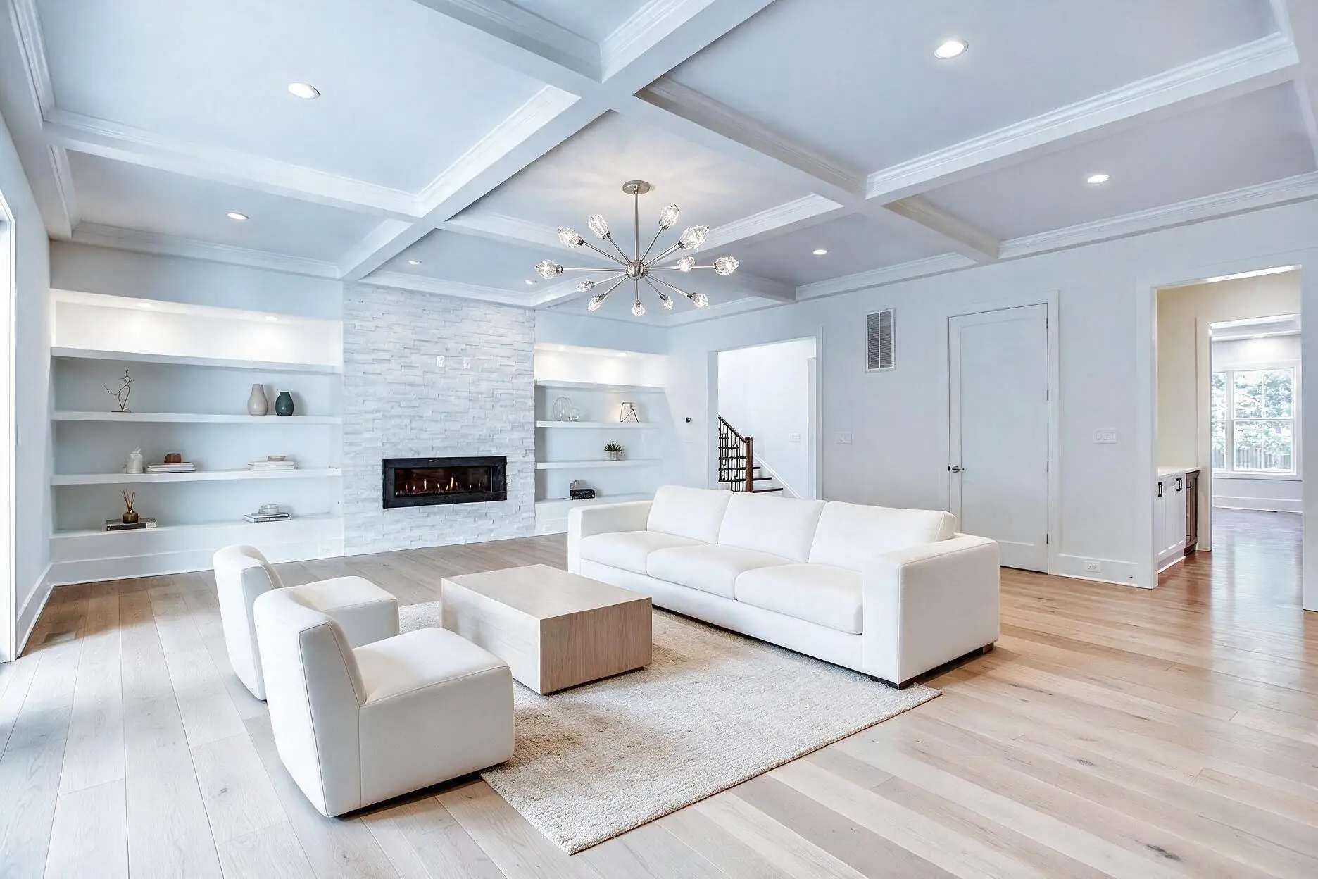 magnific_make-this-chandelier-bett_IfvSnogtvE