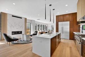 13 - Kitchen