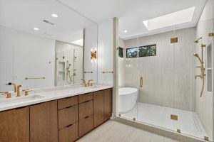 26 - Master Bathroom