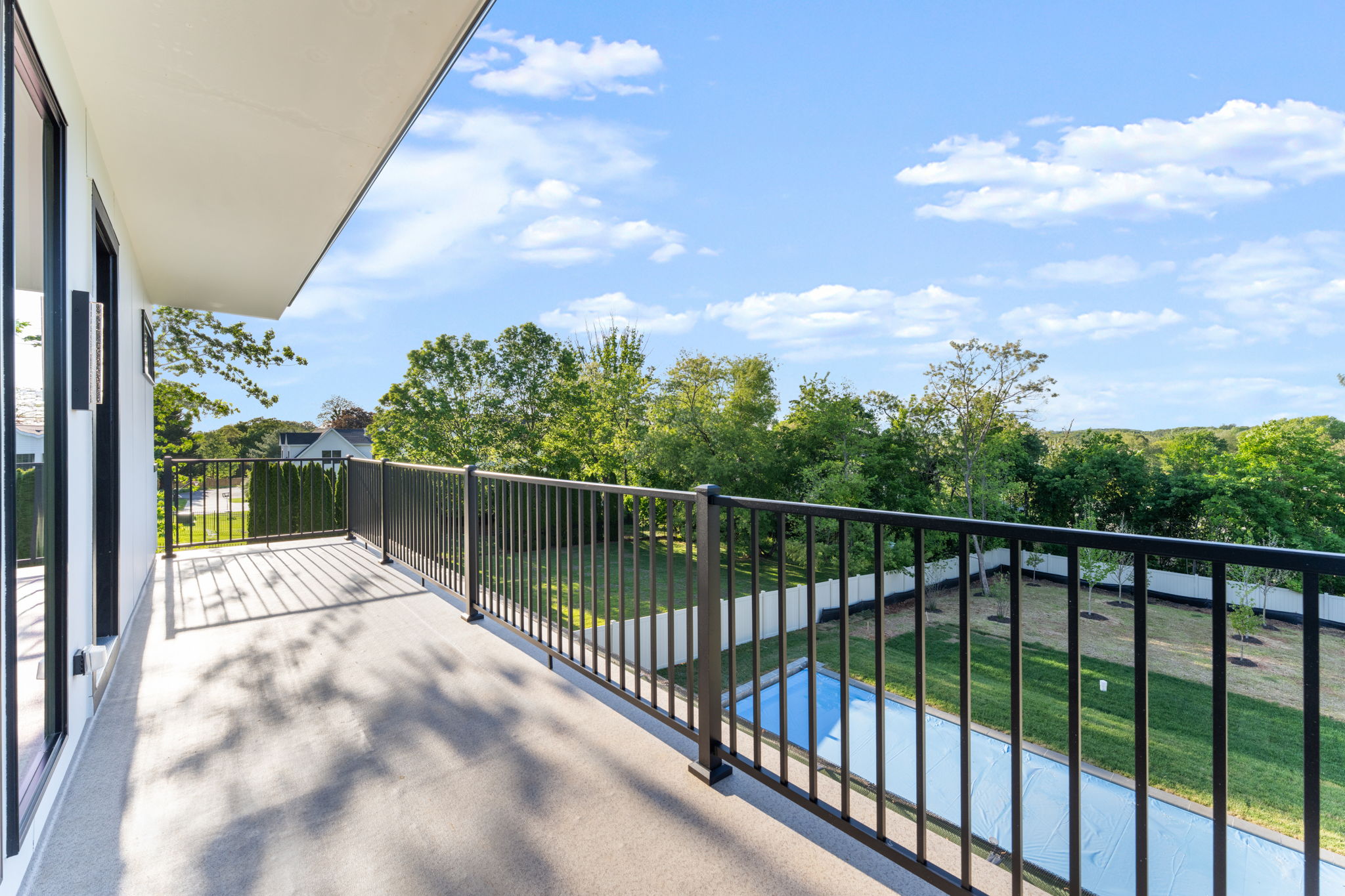 34 - Balcony
